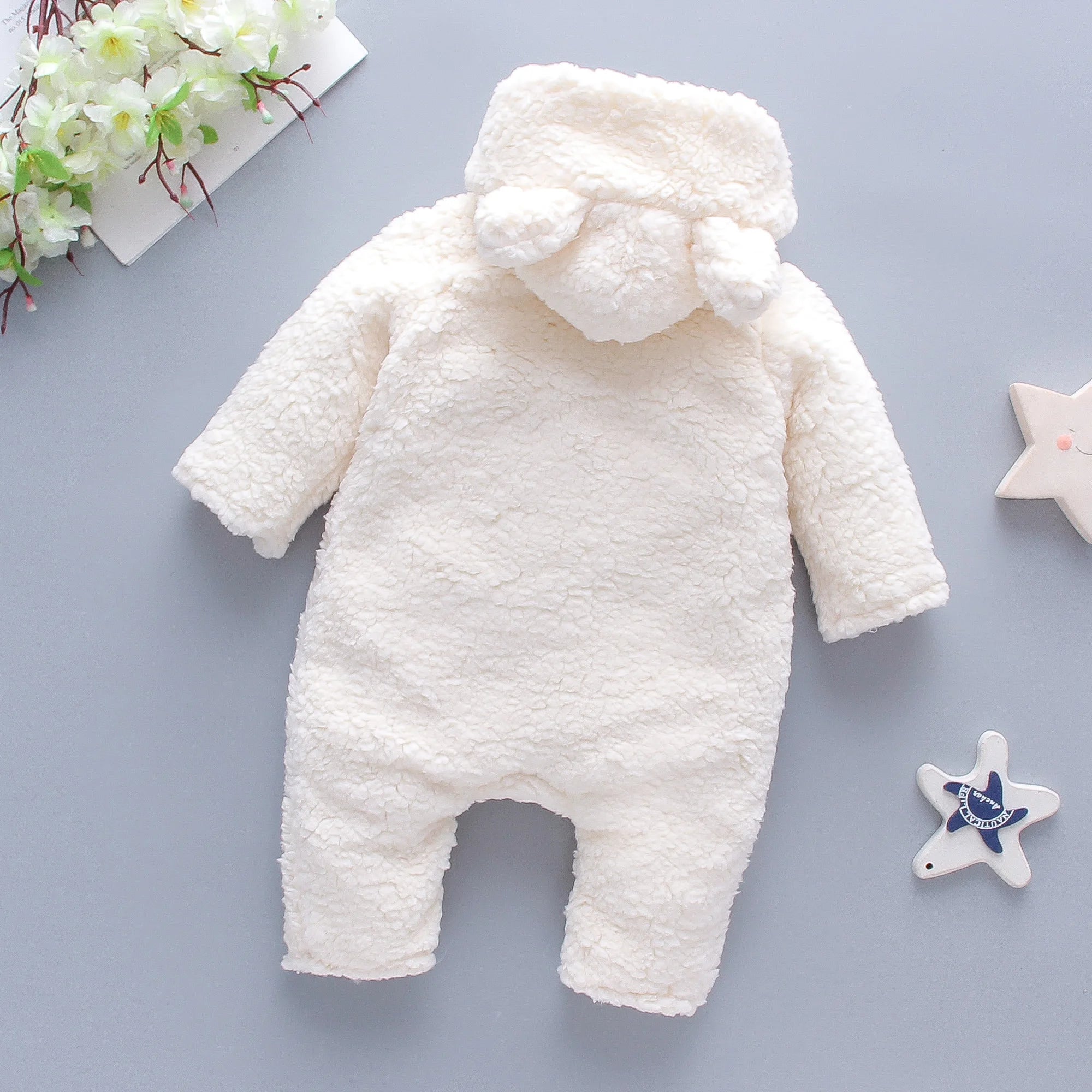 Lamb hair cartoon bear embroidered baby jumpsuit winter new girl baby long sleeved crawling suit thickened girl